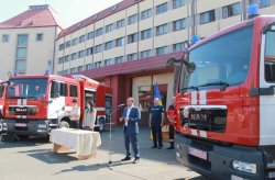 В Киеве появилось 4 новых пожарных машины
